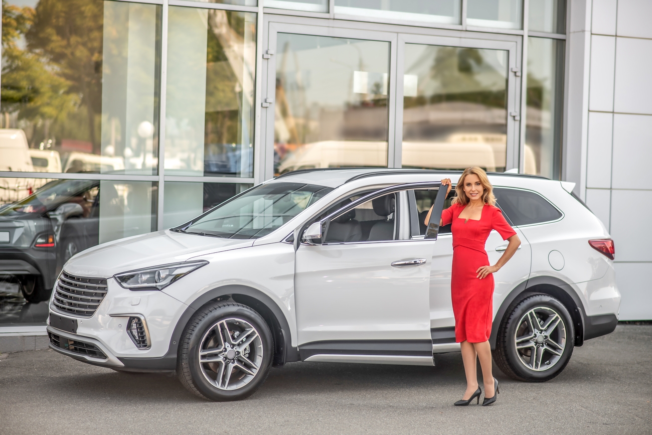 Zakup nowego samochodu – wszystko, co musisz wiedzieć • AndAuto